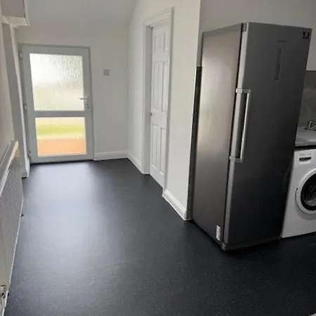 アパート Above The *